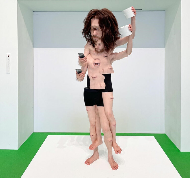 エントランスギャラリーに展示。井田大介《Synoptes》2023年