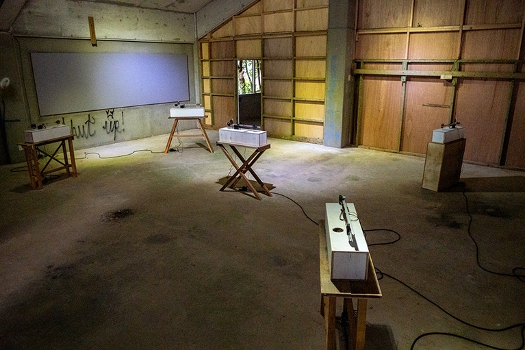 新美太基(展示場所：六田原展望台)。