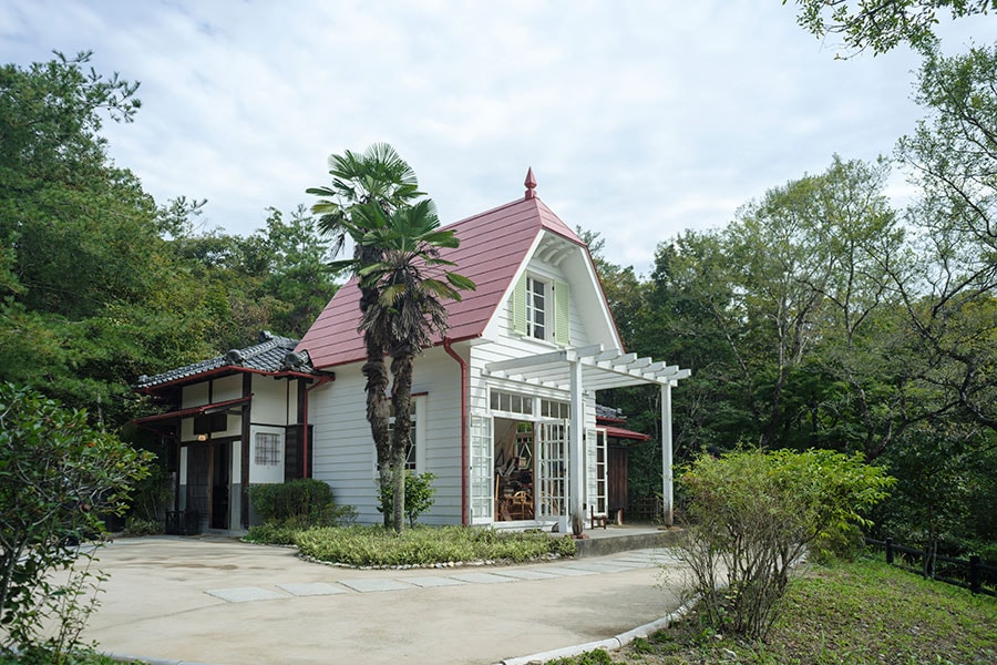 2005年に建てられた「サツキとメイの家」。©Studio Ghibli