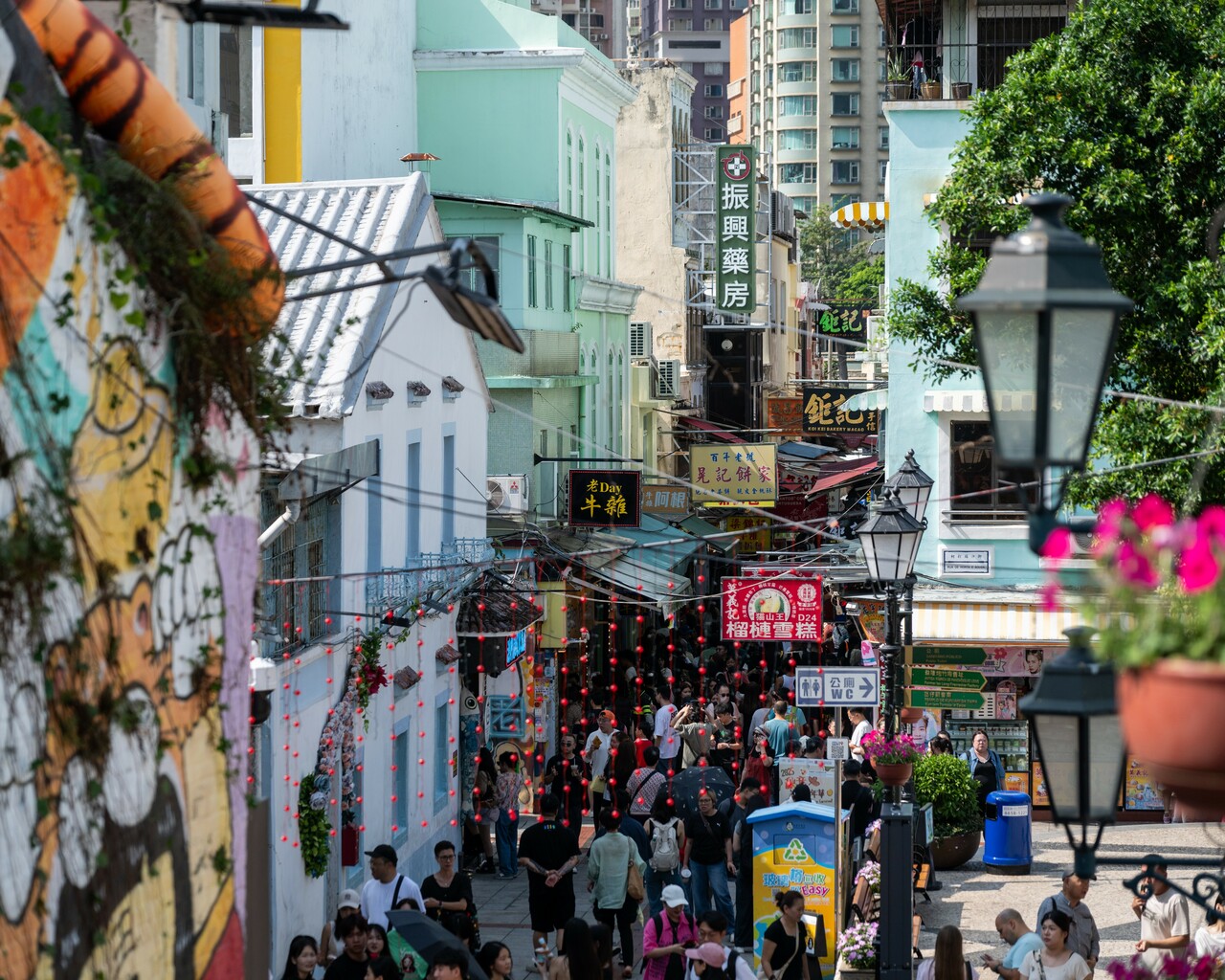 活気あふれるタイパ・ヴィレッジ。