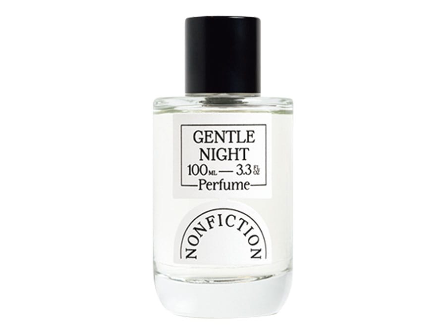 シグネチャーの一つ「GENTLE NIGHT」のオードパルファム。100mL W178,000。