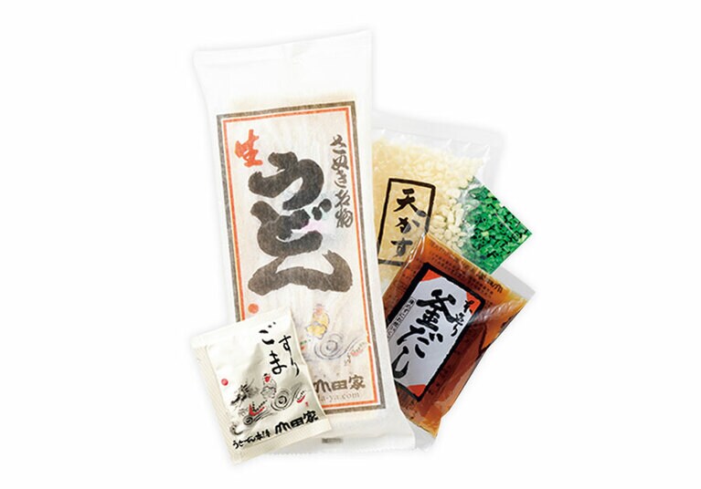 釜ぶっかけセット4人前(RAK-4)〈純生讃岐うどん300g×2袋、本造り釜だしストレート100g×4袋、天かす、薬味ねぎ、ごま〉 2,000円(税込)。