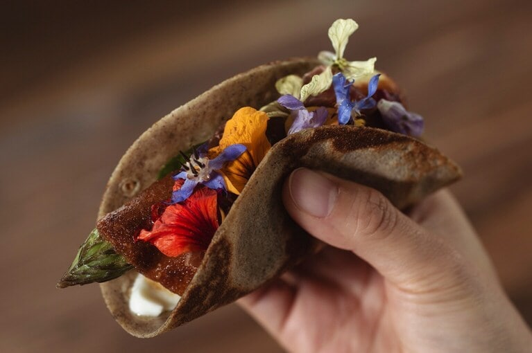 ガレットの味のアクセントとなっているのが自家製の生ハム・ブレザオラ。