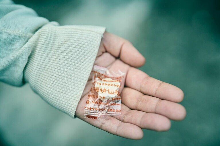 高妍さんの好物という梅ラムネ。ほんのり漢方味。