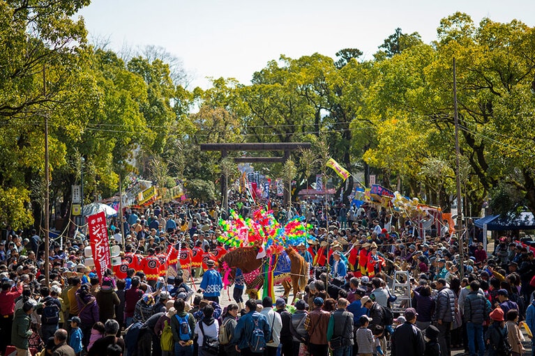 鹿児島神宮の初午祭。写真協力：公益社団法人　鹿児島県観光連盟