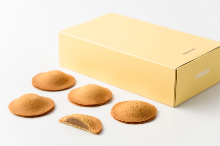 フォンダンサンド 1,350円（5個入り）。
