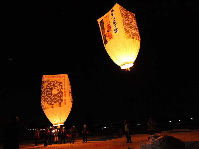 なんとふくみつ雪あかり祭り。©（一社）南砺市観光協会。