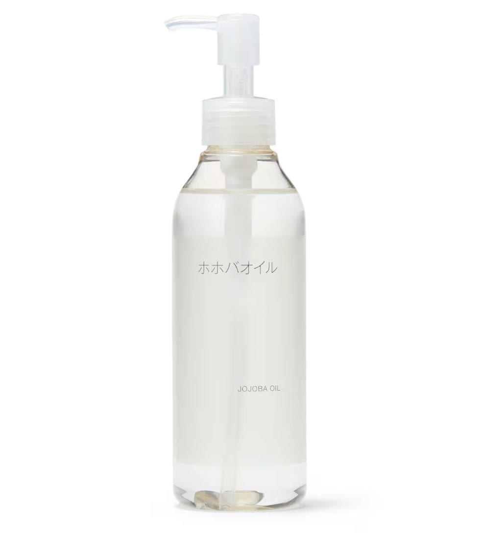 1994年に発売した「ホホバオイル」200mL 2,490円。