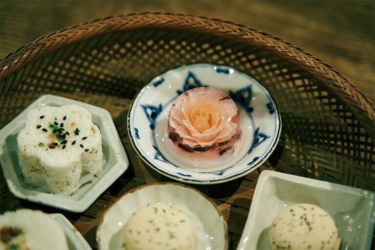 花凍 120元、ライスケーキ 60元など。