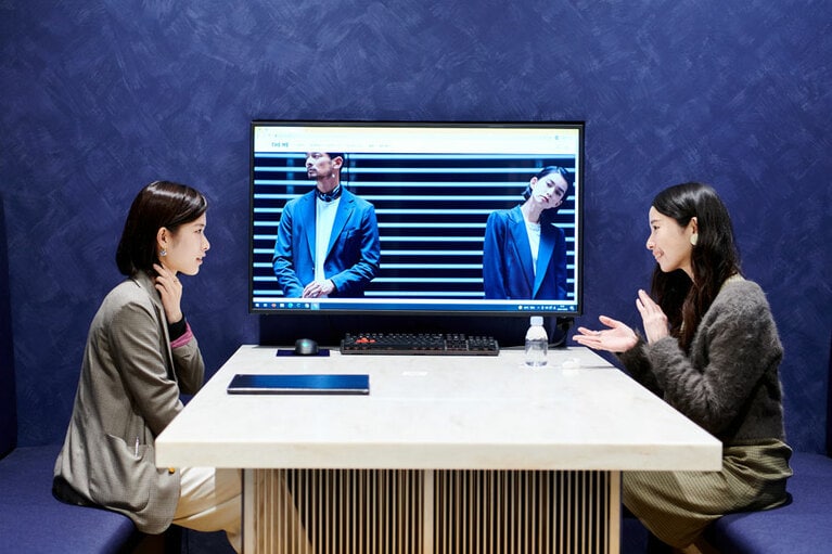 「こういうシーンでのコーディネートが知りたい」などファッションに対する細かな疑問を聞くことができる。