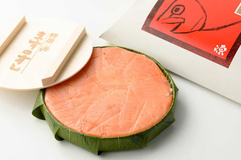 ＜源＞特選ますのすし 1,901円※2022年4月18日(月)より、価格改定のため2,001円。