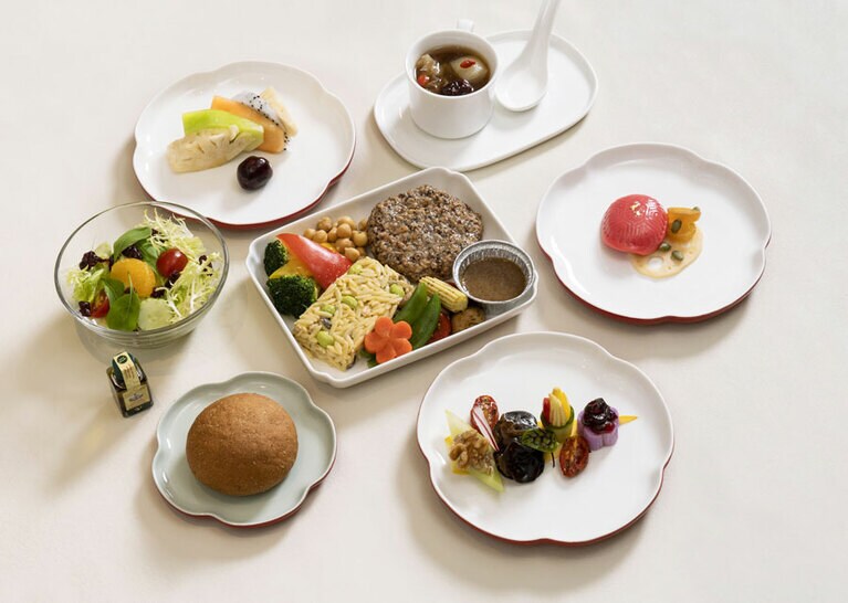 ベジタリアン料理とは思えない華やかさ。（写真はイメージ）