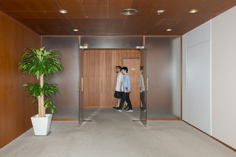 TaiTanさんと品田遊さん。