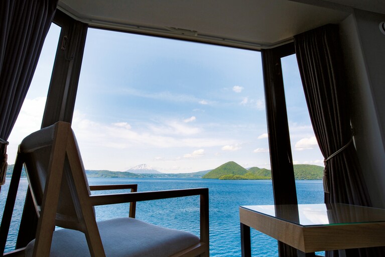 【ザ レイクビュー TOYA 乃の風リゾート】