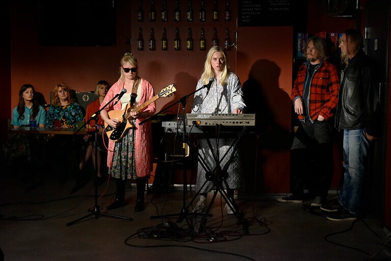 『枯れ葉』12月15日（金）よりユーロスペースほか全国公開中　© Sputnik Photo_ Malla Hukkanen