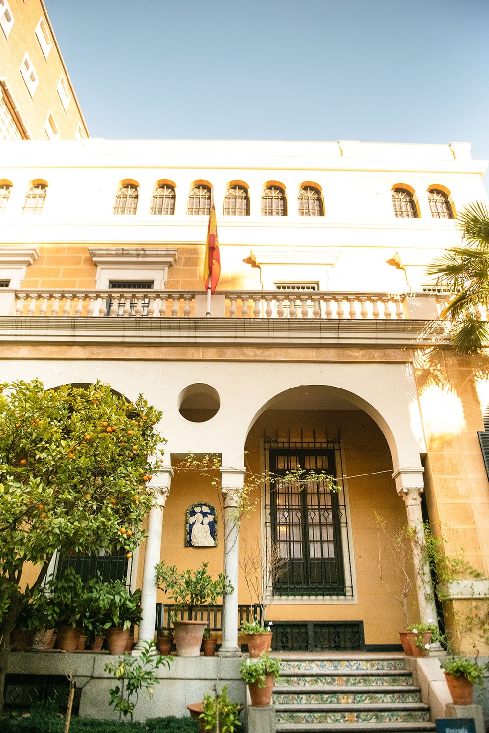 ソローリャがマドリードのチャンベリ地区に構えた2階建ての邸宅とアンダルシア風の庭園を、彼の死後、美術館として公開。
