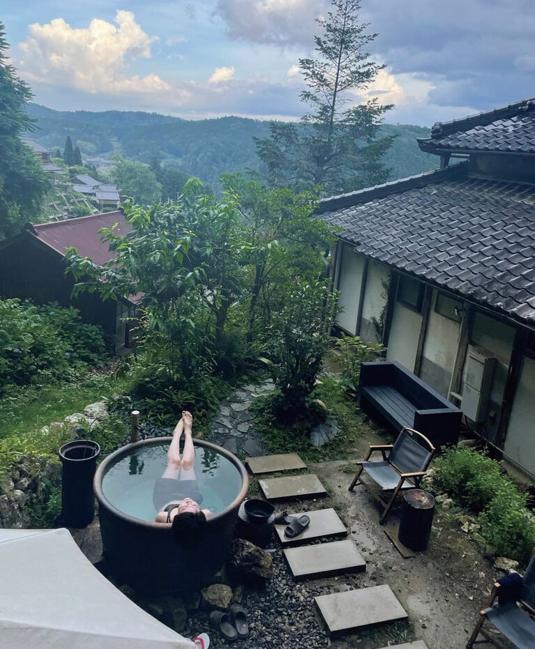 冬の水風呂は極寒。それもまたアウトドアサウナの醍醐味。（ume,yamazoe／ume,sauna　奈良）