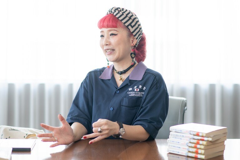 岡村トモ子さん。