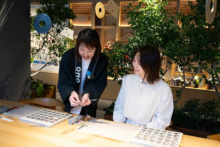 「miikke （みっけ）～あなたのくまもといろ～」期間：2024年3月16日～毎週土、日曜日、時間：11:00～12:00（最終受付11:30）、場所：3FOMOベース、料金：1,800円（税込）、対象：宿泊者、日帰り客共に参加可能、予約：不要。