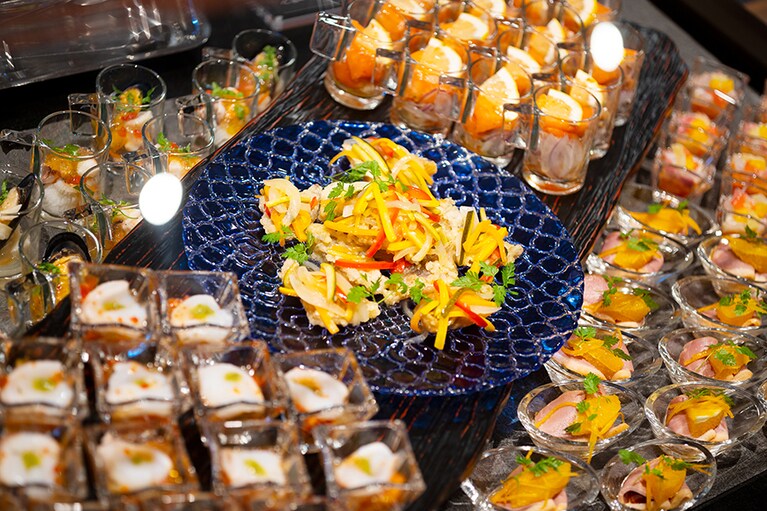 あわら温泉 グランディア芳泉［福井／あわら温泉］レストラン「季の蔵」大人の極上ディナービュッフェ。