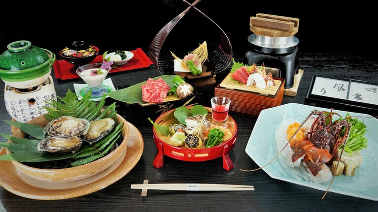 碧き島の宿 熊野別邸 中の島［和歌山／南紀勝浦温泉］夕食一例 白龍プレミアム会席 春。