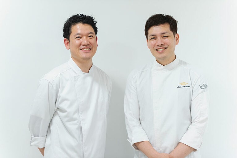 ＜Seiste（セイスト）＞瀧島誠士さん（右）と＜akabame.lab（アカバメ.ラボ）＞赤羽目健吾さん。