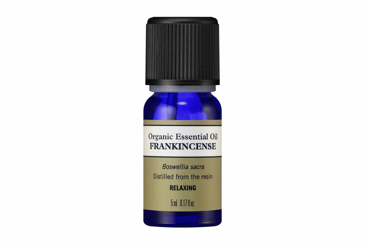 フランキンセンス・オーガニック 5ml 5,610円／ニールズヤード