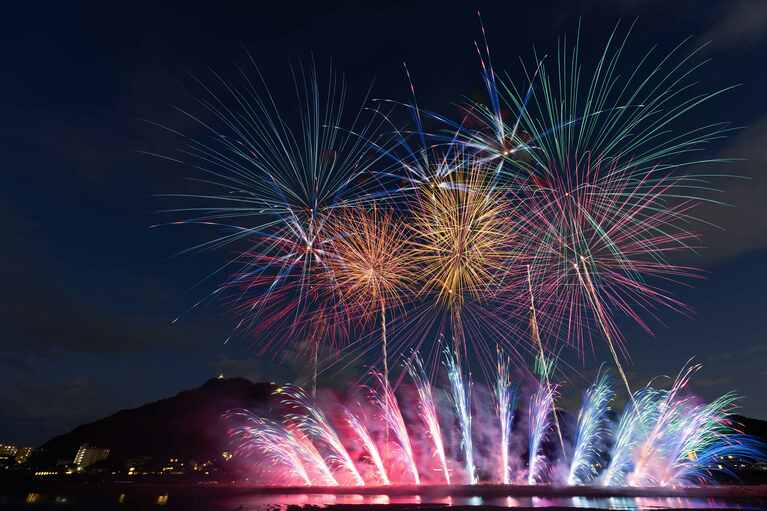 【岐阜県岐阜市】ぎふ長良川花火大会。