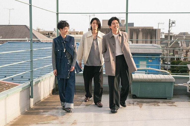 稽古から本番までの長い期間も、この3人なら楽しくやれそう。