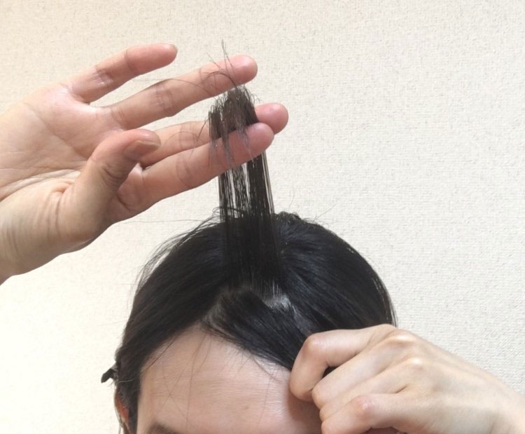 スライスした下をクリップで止める。