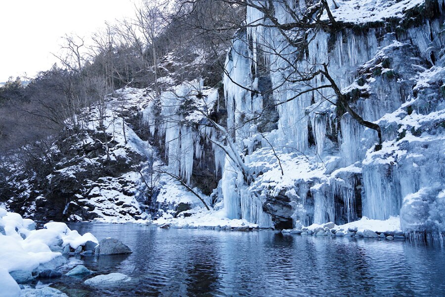 【埼玉県】三十槌の氷柱。