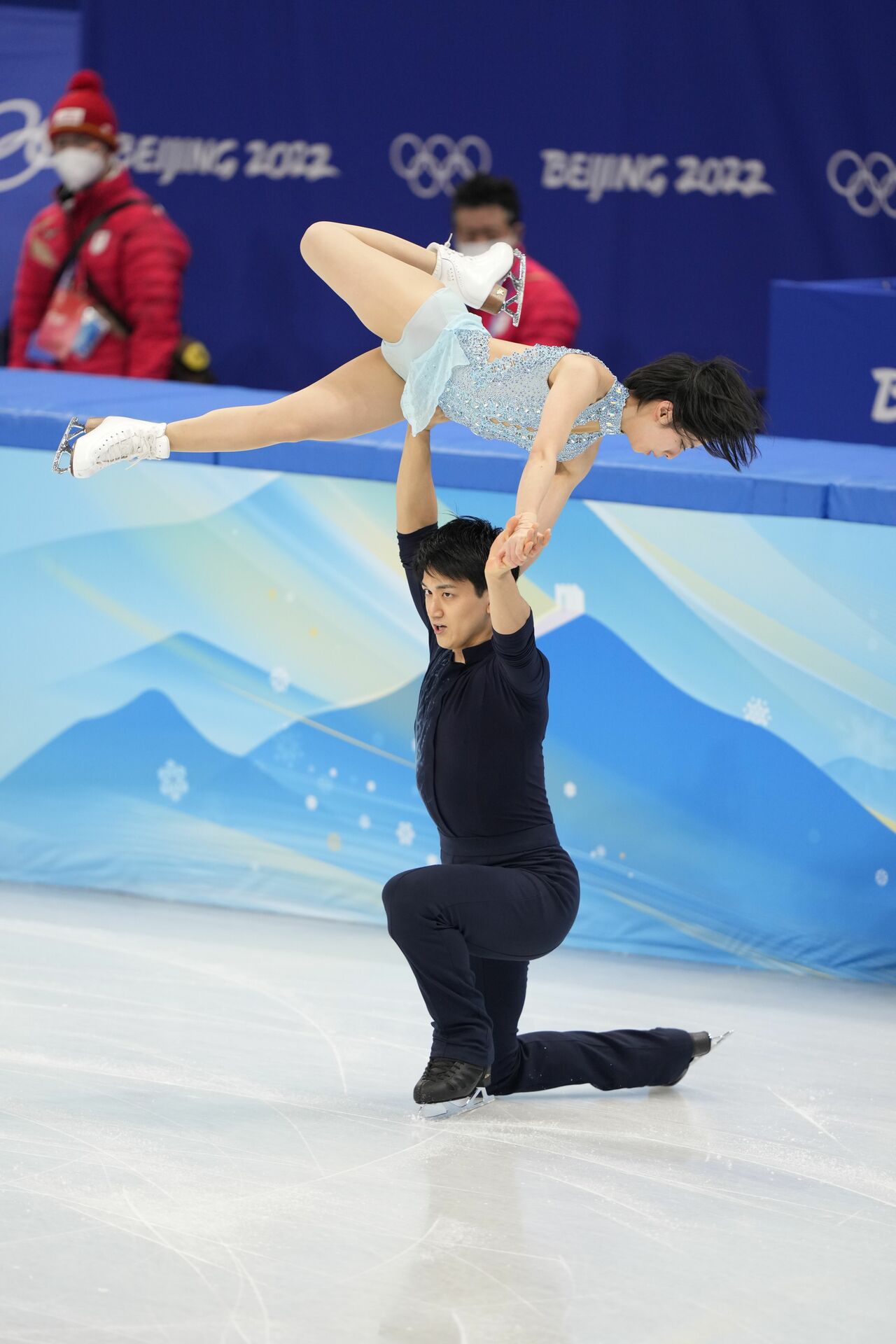 “りくりゅう”ペアは結成早々に頭角を現した（写真は2022年の北京五輪）　©JMPA