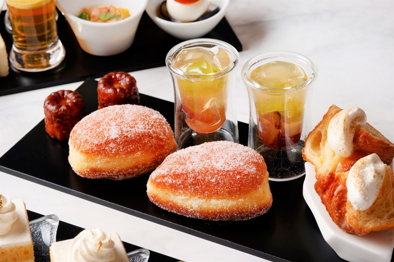 上段には、「ハワイアンドーナッツ マラサダ」「クイニーアマン 大塚スタイル」などが並ぶ。