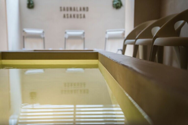 心地よさを保つために極限まで無駄を省いた設計で、スムースにサウナを堪能することができる。