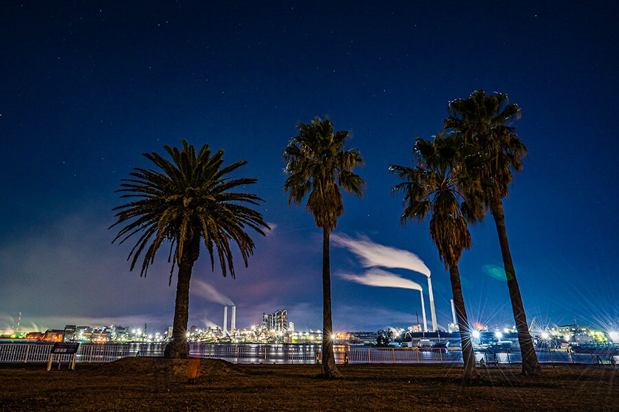 周南市工場夜景。
