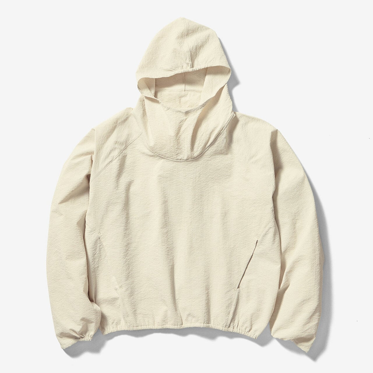 ゴールドウイン ゼロ”スクリーンアノラック”。