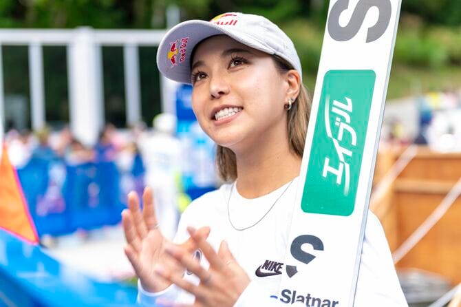 2023年のサマースキージャンプ山形蔵王大会。この頃はハイトーンカラーの髪型も印象的だ　©文藝春秋