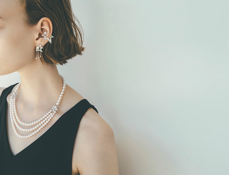 【TASAKI】イヤーカフ 385,000円、イヤリング 770,000円、ネックレス 1,375,000円