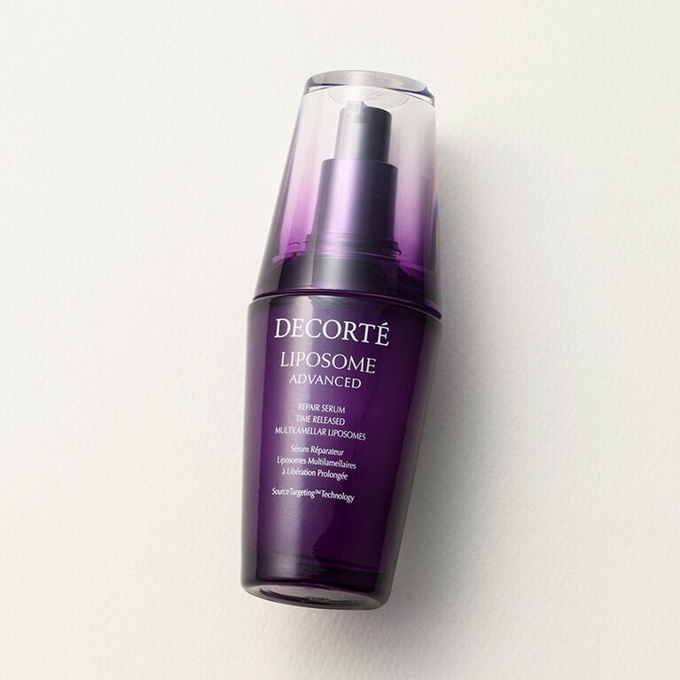 リポソーム アドバンストリペアセラム 50mL 12,100円／コスメデコルテ