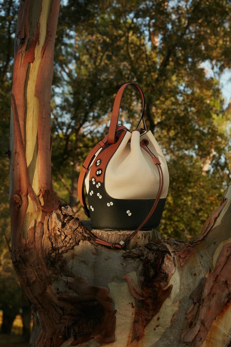 バルーンバッグ(H31×W21.5×D16cm)315,000円。