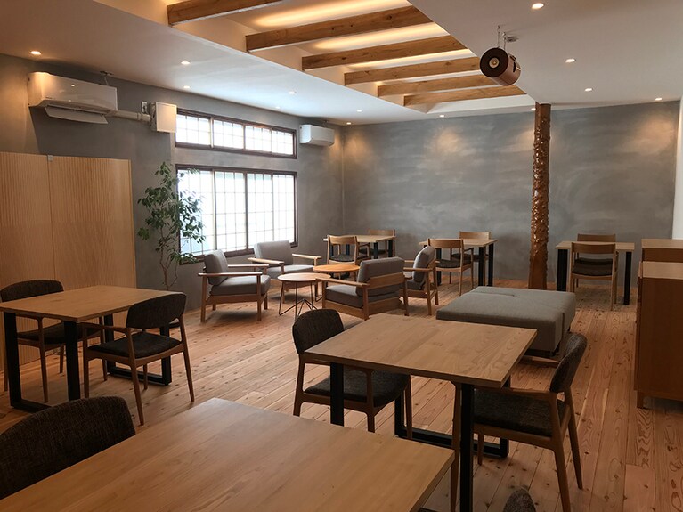 旅館大沼［宮城／東鳴子温泉］ワーケーションに便利な「ささらぎ」ラウンジ。