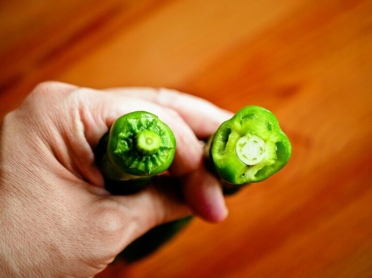 甘長とうがらしのヘタ。