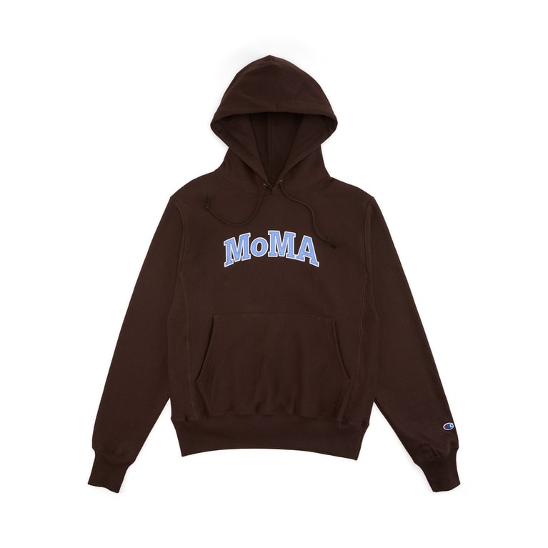 Champion フーディー MoMA Edition ブラウン/ブルー（14,300円）。