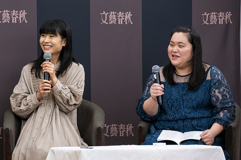 お二人とも、つづ井さんの大ファン。コミックエッセイ『裸一貫！ つづ井さん』布教活動のほどは果たして......？