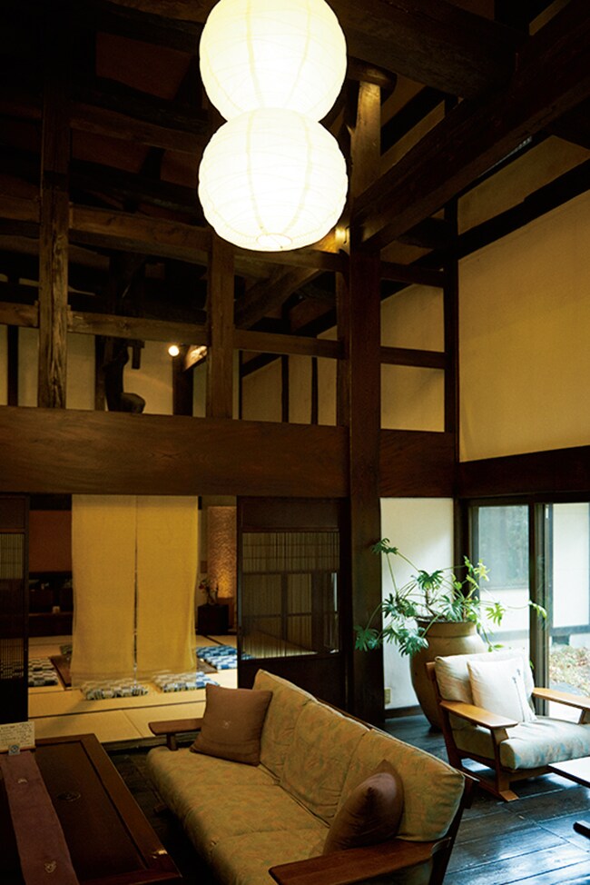 【いろりの宿 かつら木の郷】Photo: Masahiro Sanbe