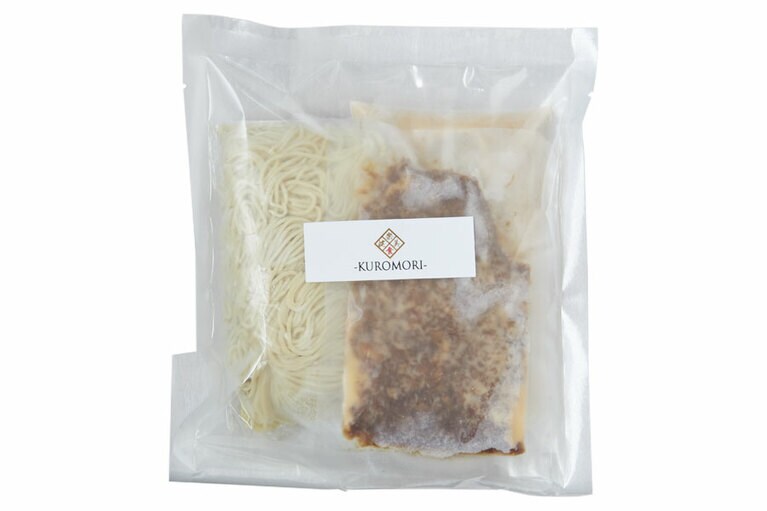 KUROMORI 冷し担々麺 3食入セット〈麺110g×3、スープ180g×3、肉そぼろ40g×3〉4,968円(送料込)。