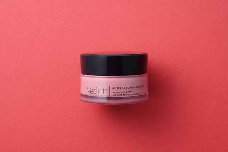 「メディリフト ニードルリフトクリーム ディープモイスト」は、2022年9月発売。