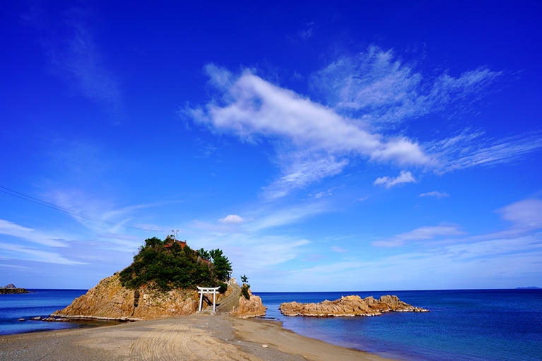【島根県】宮ヶ島 衣毘須神社。