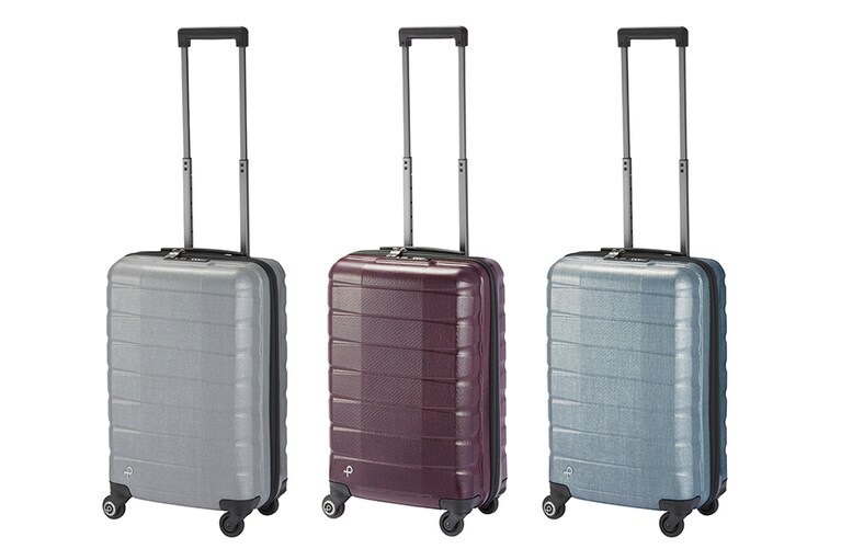 カラーバリエは3色。左から、〈ホワイト×グレー〉〈ワイン×ブラック〉〈シフォンブルー×グレー〉。