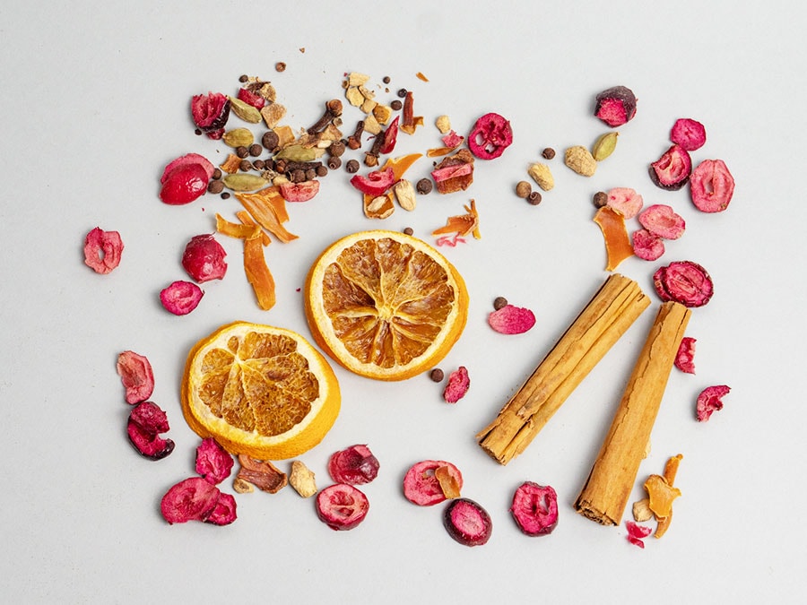 【Mulled Spices Marks & Spencer】オレンジやシナモン、クローブ、黒コショウなどがミックスされたセット。